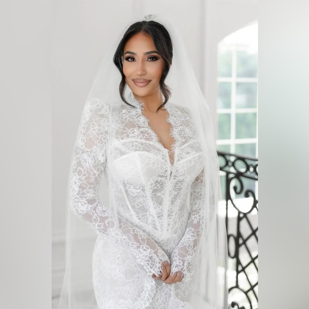 Pnina Tornai White Lace Wedding Dress